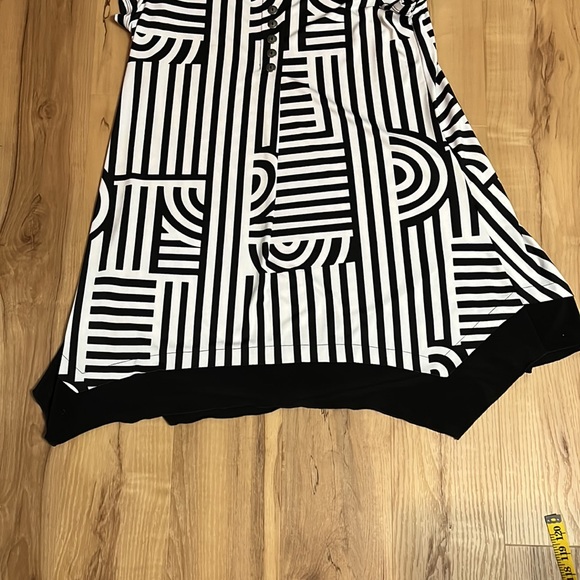 Tunic top - Picture 4 of 8